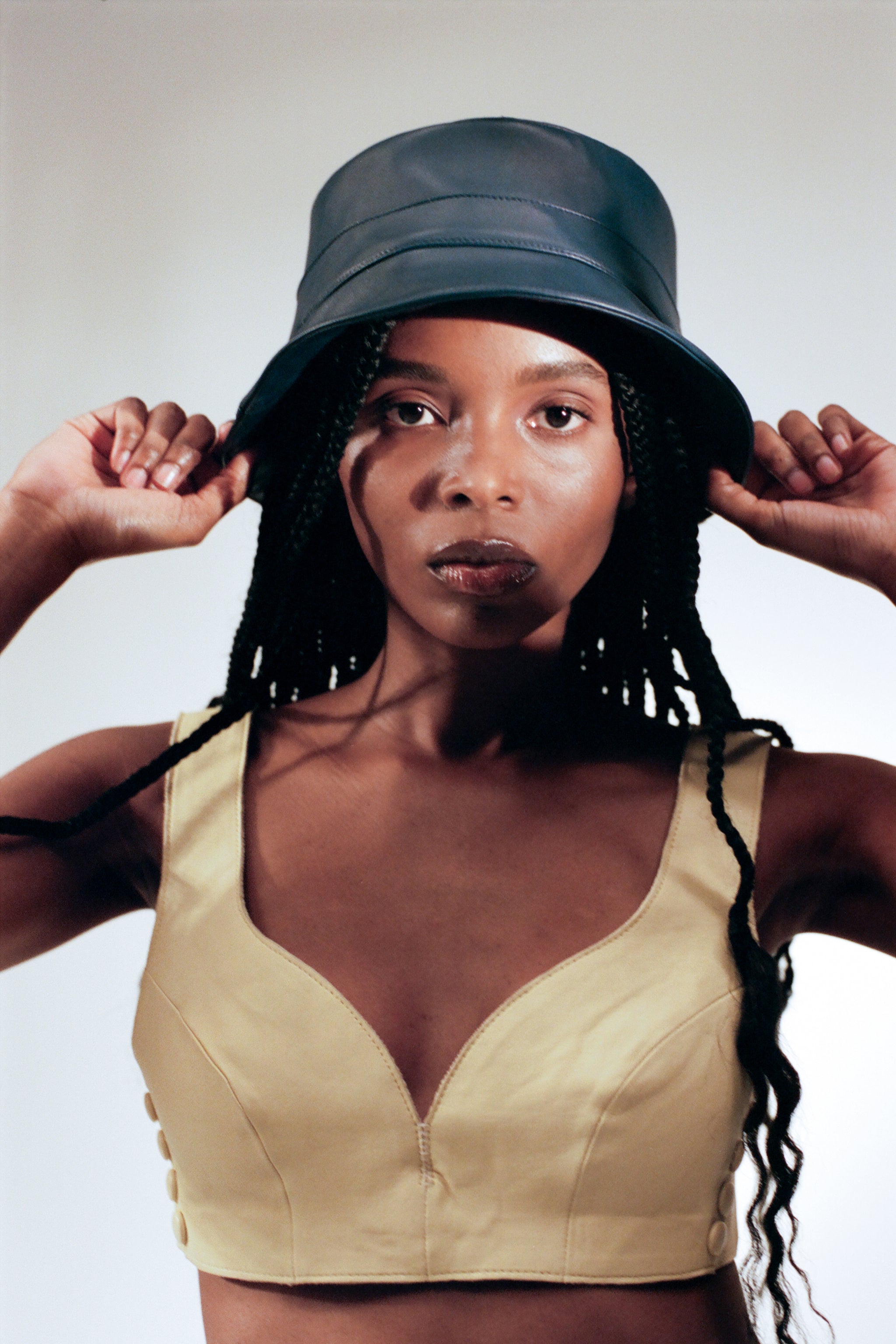 Monaco | Leather Bucket Hat in Navy – COCOBUNNY